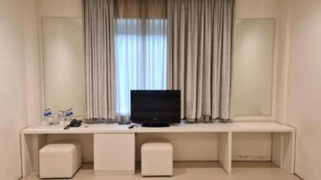 Hotel Cemerlang
