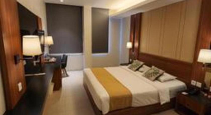 Hotel Cemerlang