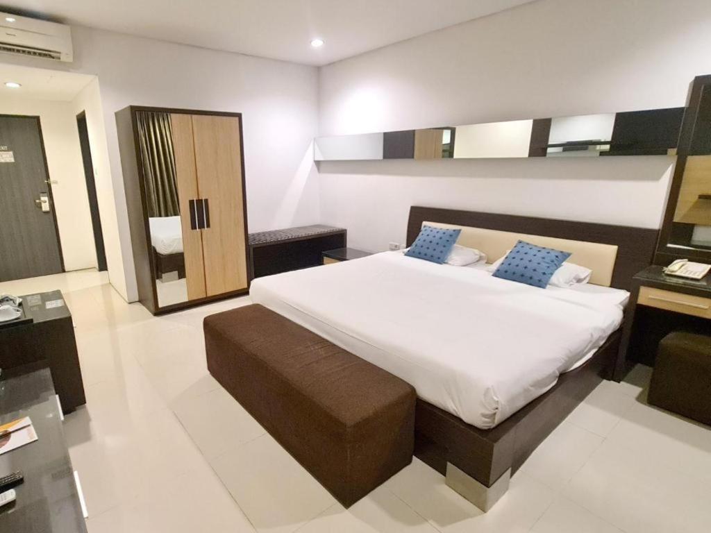 Cemerlang Hotel Bandung